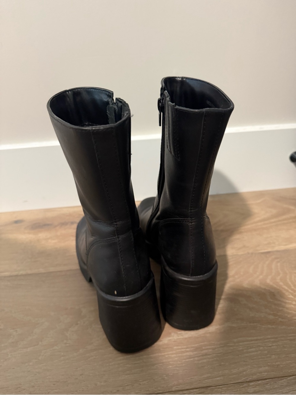 Steve Madden Black Leather Mid-Calf Zip Ankle Boots - Picture 3 of 5
